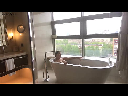 ❤️ Hiiglaslik beib kirglikult oma tussu riivimas vannitoas ❌ Pornovideo at us et.pi-porno.ru ❌❤